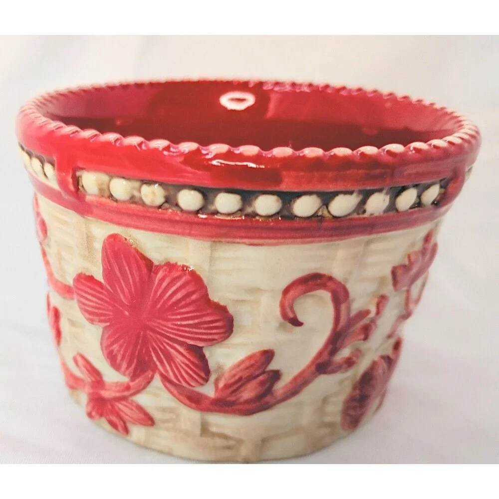 Temptations Floral Lace Ramekin with Lid 6oz Cranberry Red Basket Weave